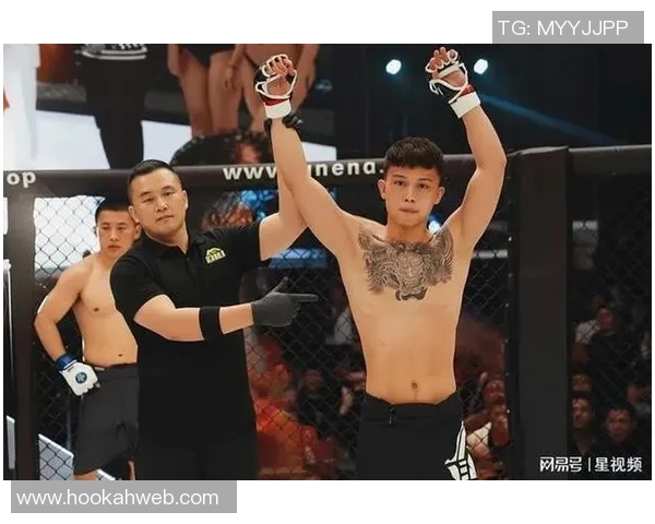 综合格斗明星与足球明星的巅峰对决谁能赢得荣耀与尊重